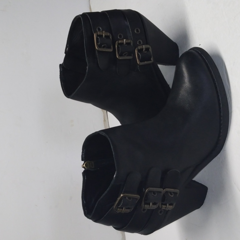 SCHUTZ BOOTS